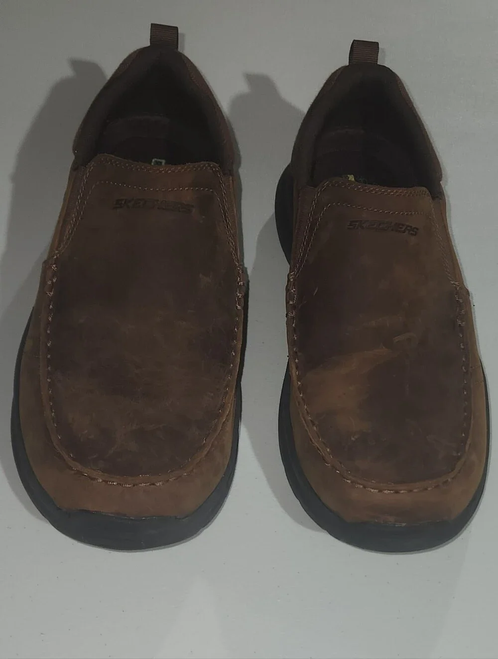 Skechers brown slip